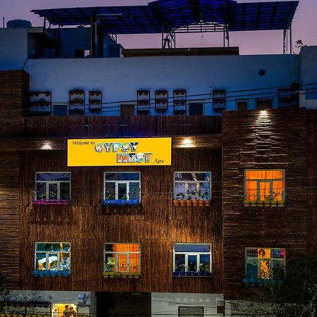 Gypsy Nest Hostel Agra  Buitenkant foto
